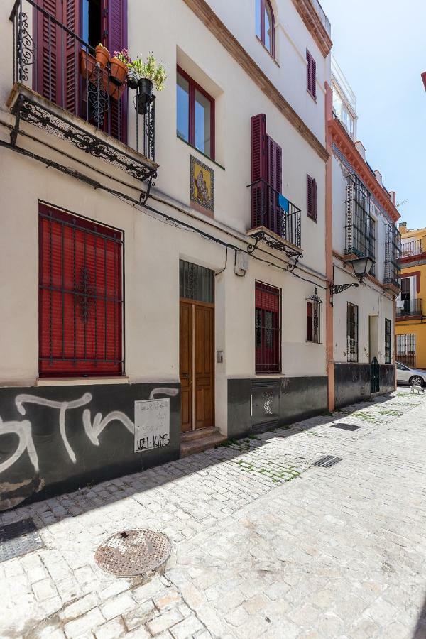 Pasaje Amores Iz. - Tranquilidad Y Vida Cultural En Centro Sevilla 4Px Exterior foto